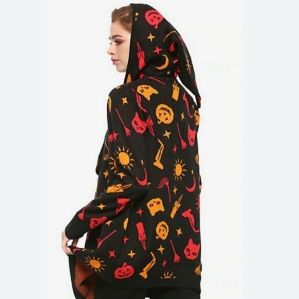 Her Universe Disney Hocus Pocus Dani Hooded Flyaway Cardigan